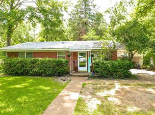 181 W Crockett St, Rusk, TX 75785
