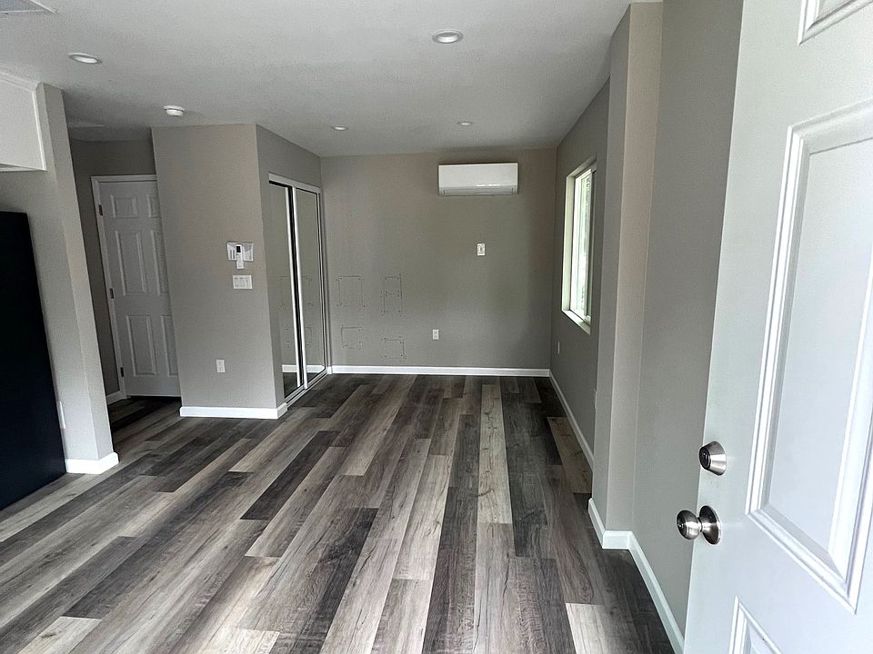 1st image of 1108 1/2 S Sierra Bonita Ave #1/2