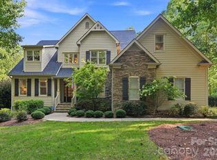 121 E Callicutt Trl, Mooresville, NC 28117
