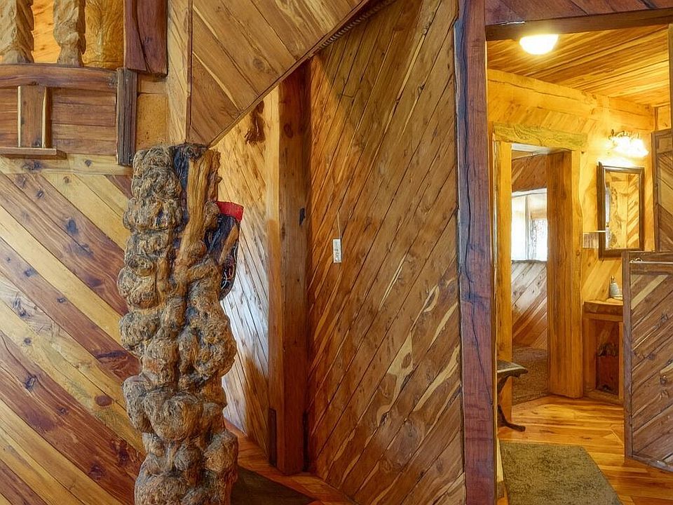 10th image of this home
