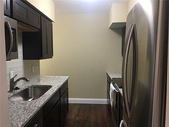 5th image of 11130 Valley Dale Dr #B