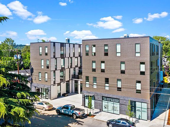 30 Beautiful New Apartment Homes in the Heart of Sellwood!
