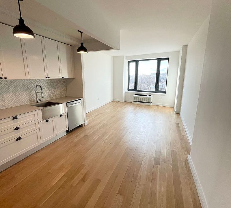 1st image of 1525 Bedford Ave #705