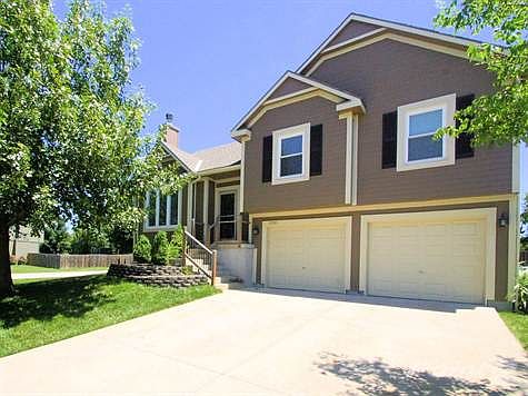 12725 S Apache Front