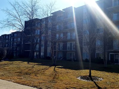 5300 Walnut Ave APT 15E, Downers Grove, IL, 60515
