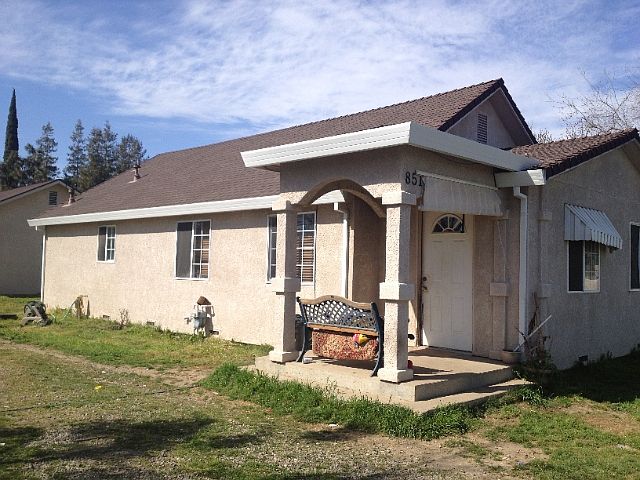 1st image of 851 Grand Ave