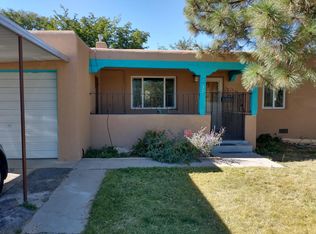 1137 Vassar Dr NE, Albuquerque, NM 87106