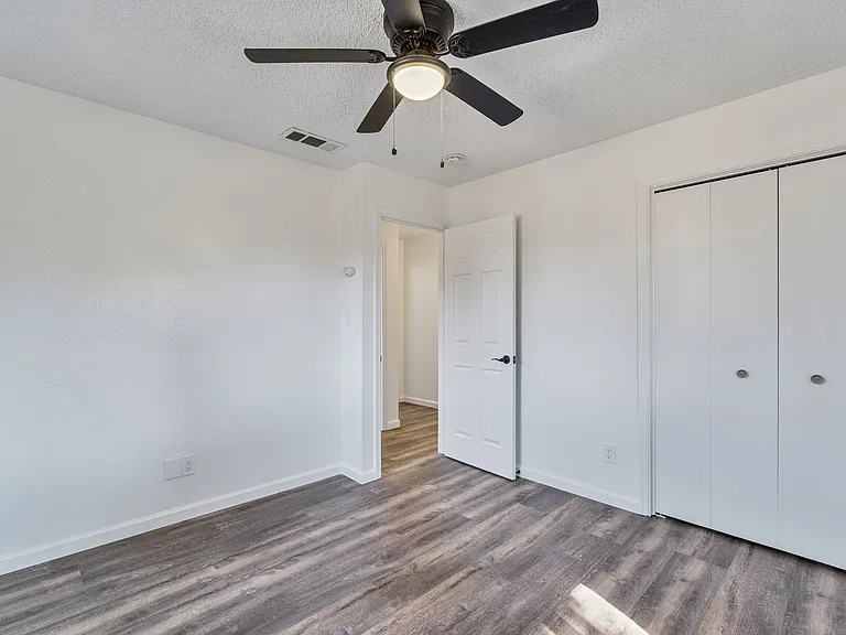 31331 Auberry Rd — Photo 18