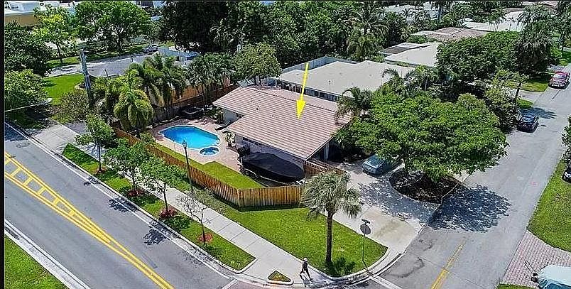 1st image of 3792 NE 19th Ave