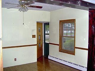 5th image of 405 W Superior St