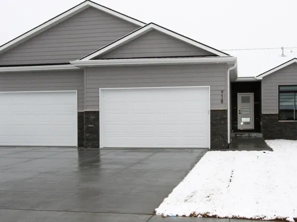 918 N 106th St, Lincoln, NE 68527
