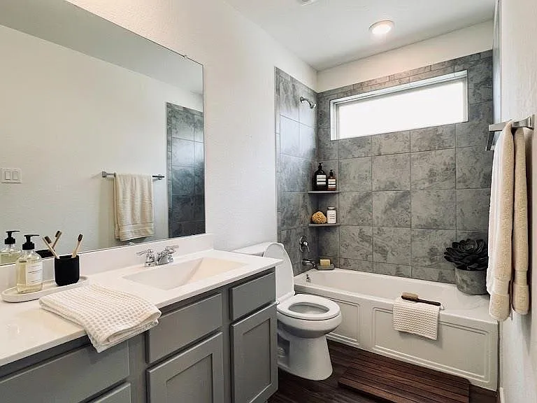 5817 Bellissima Way — Photo 8