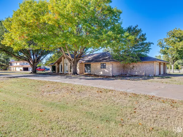 1514 Sun Valley Ln, San Angelo, TX 76904