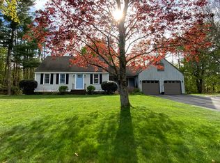 48 Parting Rock Rd, Duxbury, MA 02332