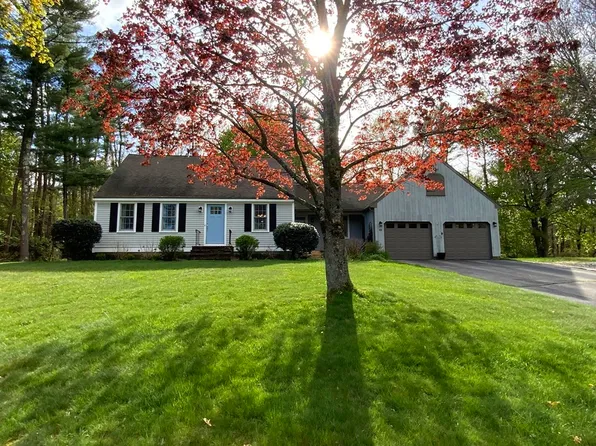 48 Parting Rock Rd, Duxbury, MA 02332