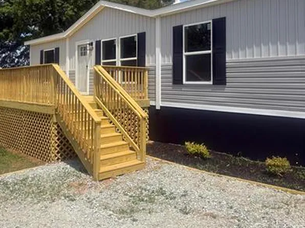 522 Burton Creekside Road, Waterloo, SC 29384