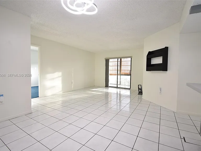 20741 NE 4th Ct #104 — Photo 16