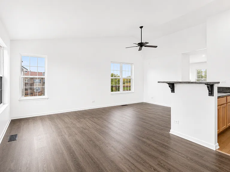 2365 Overlook Ct — Photo 7