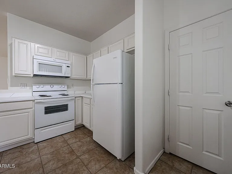 453 N 105th Pl — Photo 21