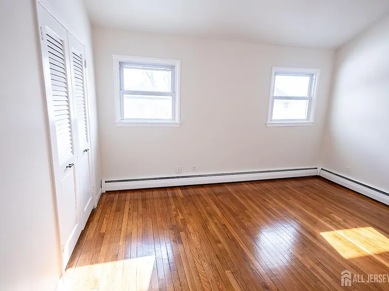 9 Bernath St — Photo 7