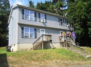 32 Ulster Ave, Walden, NY 12586