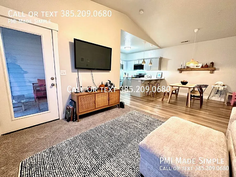 4064 W 1850 N #301 — Photo 3
