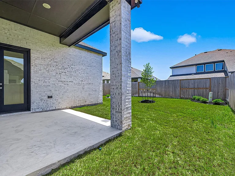 5802 N Reef Ridge Dr — Photo 47