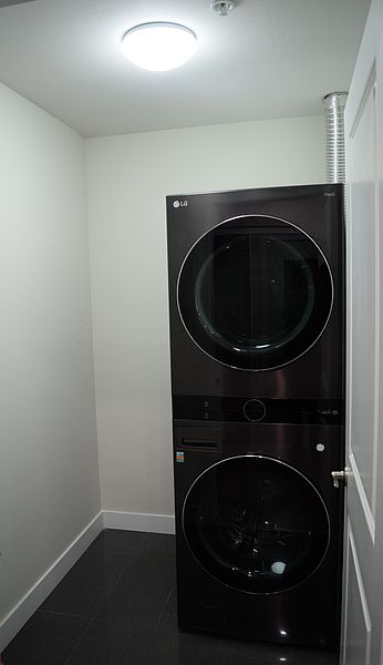 Surrey Apartment for rent - 1 Bedroom — photo 6
