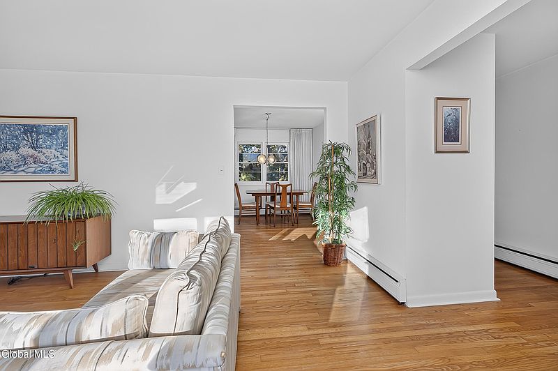 3rd image of 128 Mosher Road