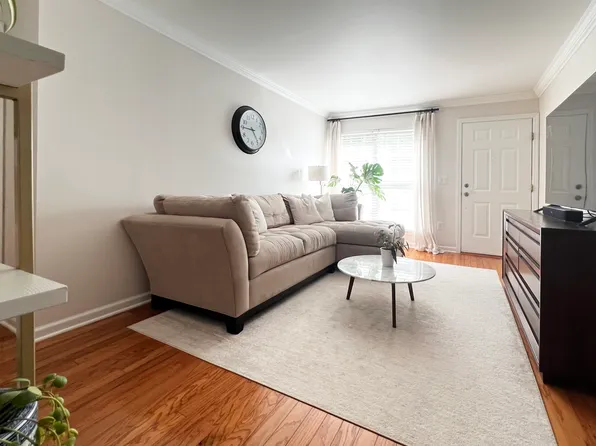 104 Strull Ct, Bridgewater, NJ 08807