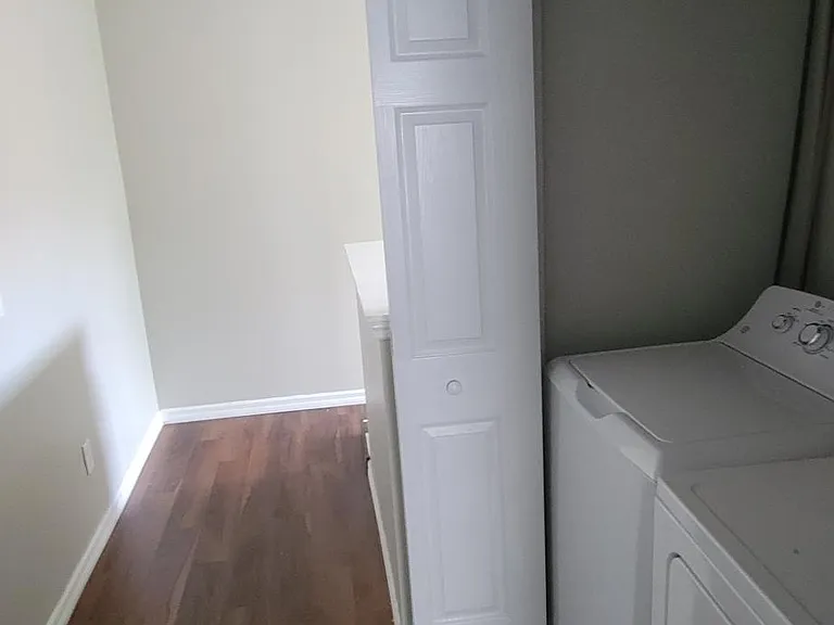 1110 Long Oak Way — Photo 6