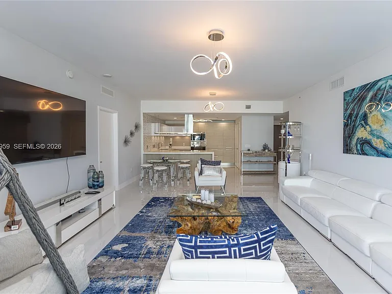 17111 Biscayne Blvd #505 — Photo 18