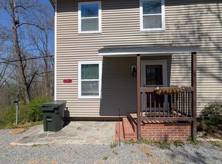 914 Murrell Rd #B, Signal Mountain, TN 37377