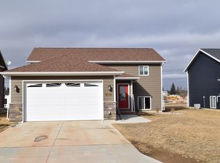 207 Ray Jay Circle, Taylor, ND 58656