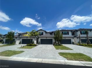 7584 Carnegie Way, Naples, FL 34119