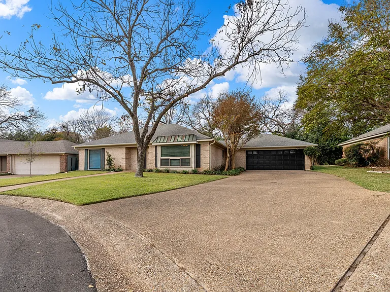 35099 Heatherstone Cir — Photo 6