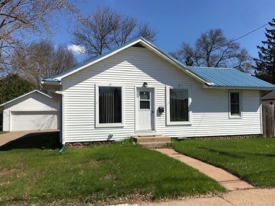 1st image of 434 Wood Ave