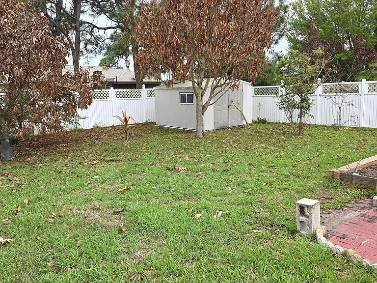6448 NW Colgate St — Photo 20