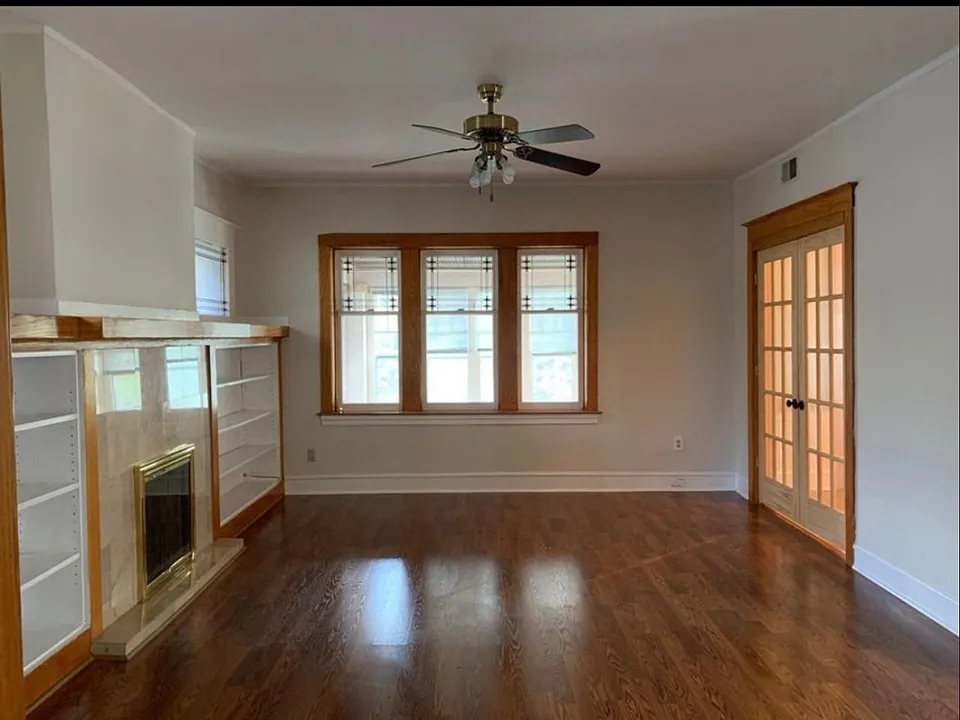 106 Washington Blvd #2