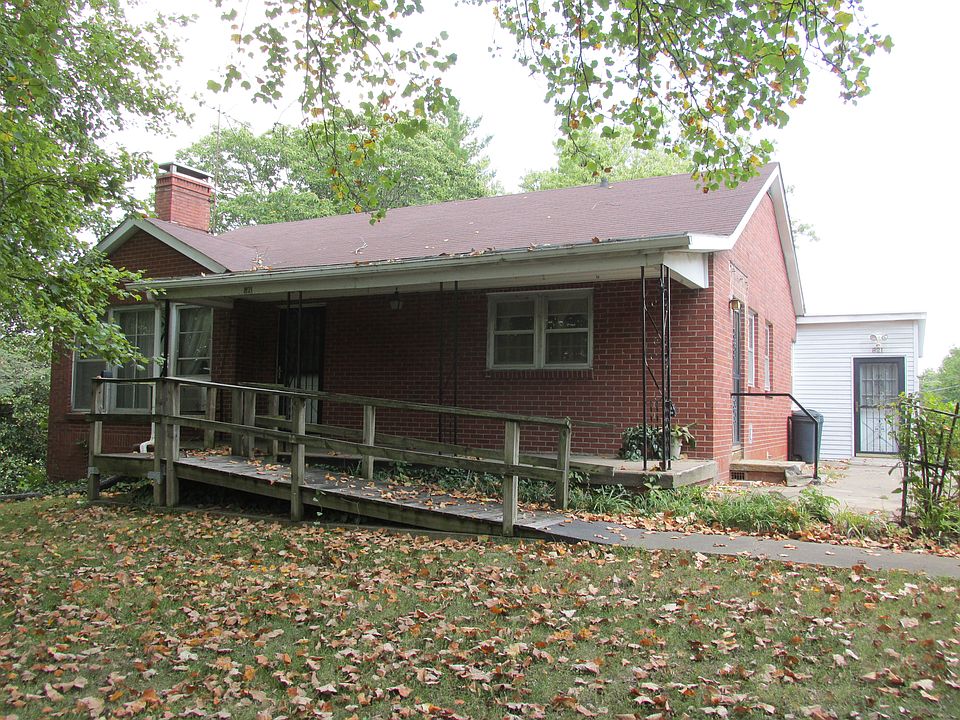 1st image of 821 Rockwood Hts