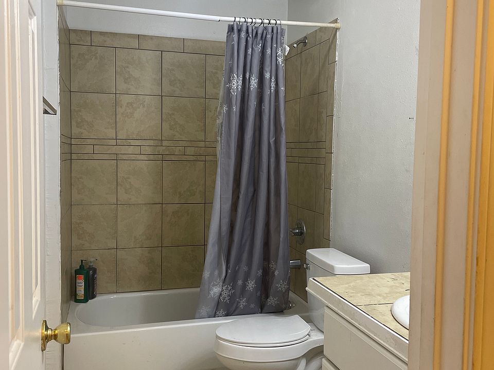 2nd image of 1305 Johnson Ave #2