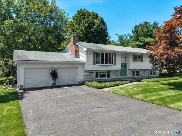 73 Rolling Ridge Road, Hamden, CT 06514