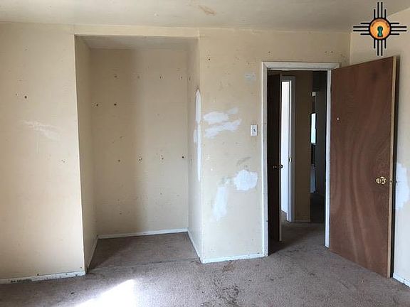 4th image of 3101 Smith Ave