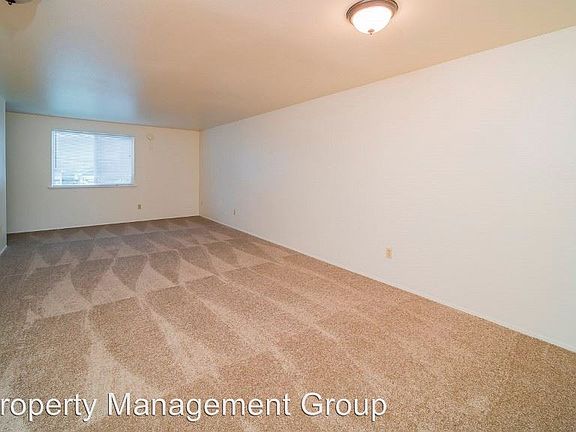 3rd image of 9722 272nd Pl NW APT 17