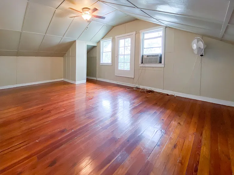 708 E Hollywood St — Photo 23