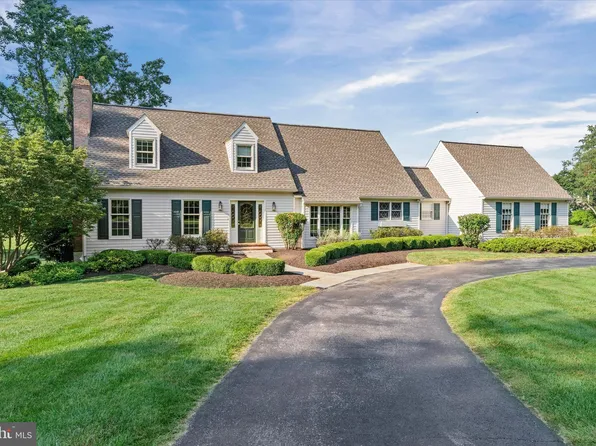 1043 General Lafayette Blvd, West Chester, PA 19382