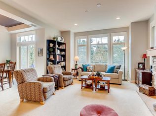 11801 Harbour Pointe Blvd UNIT 205, Mukilteo, WA 98275