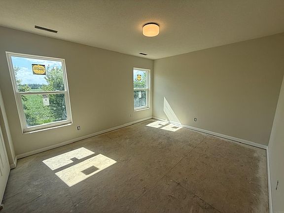 5th image of 5429 Fernwood Dr