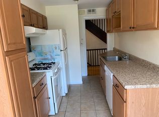 3301 164th St, Flushing, NY 11358
