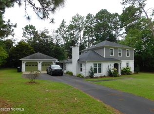 709 John McQueen Rd, Aberdeen, NC 28315